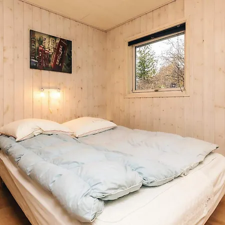 4 Star In Vaeggerlose * Bøtø By
