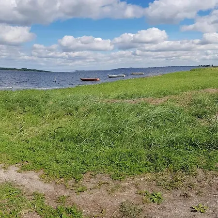 Prázdninový dům 4 Star In Vaeggerlose Bøtø By